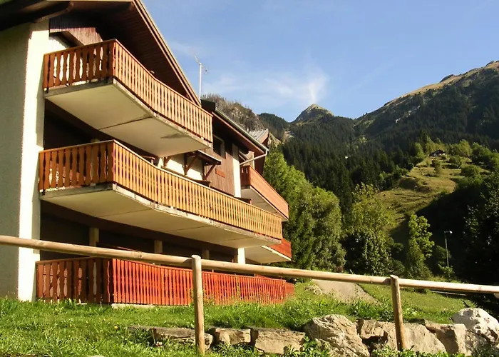 Ancolie - Les Hauts De Planchamp - 2 Pieces Pour 5 Personnes Mae-3335